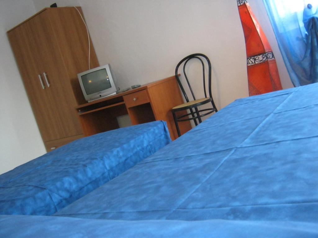 Hotel Don Carlos Buscate Zimmer foto